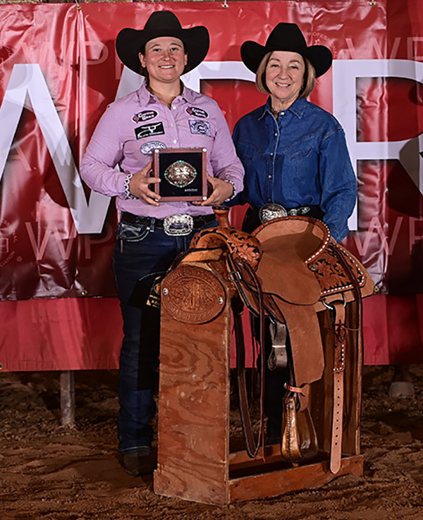 11-12-22-MP-R3-ROPING-908_Lorraine-Moreno-Awards_by-Phifer-wide